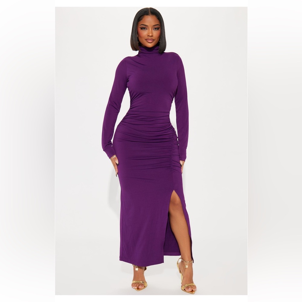 BRAND NEW WITH TAGS Ruched Dress